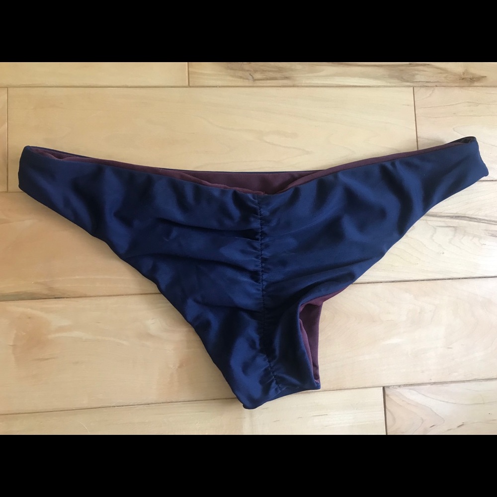 Reversible Bikini Bottom - Picture 2 of 4